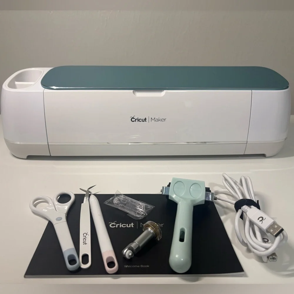 Cricut Maker CXPL301 Teal + Tools & Accessories | Barely Used